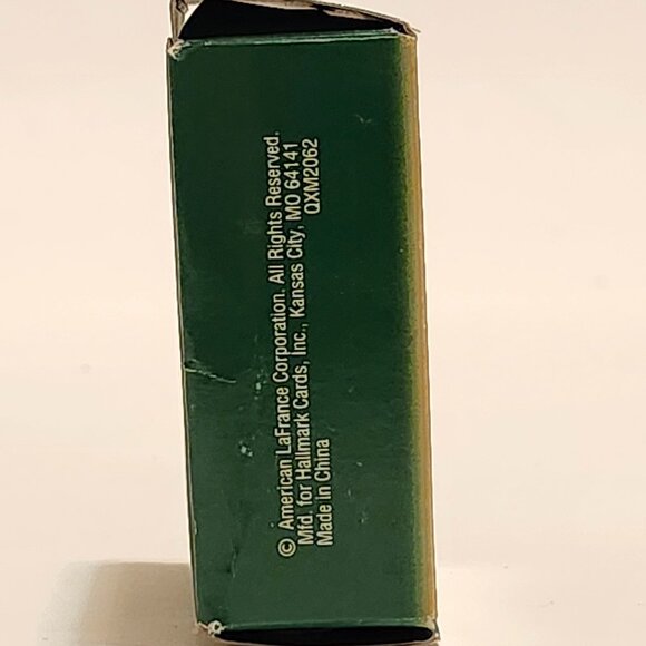 2005 Hallmark Keepsake American LaFrance 700 Series Pumper Miniature Fire - Picture 9 of 10